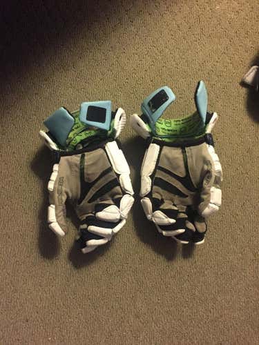 SCH Academy Maverik M3 Gloves