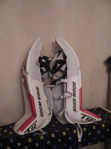 Sherwood T90 Senior Pro ice hockey goalie leg pads