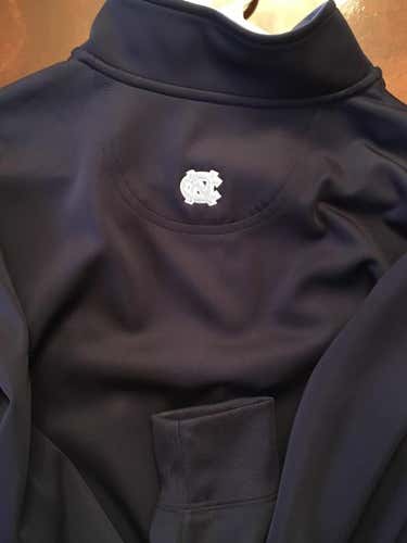 UNC team issued quarter zip
