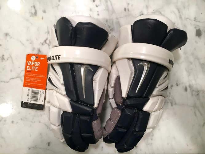 Nike Vapor Elite Gloves, New with tags