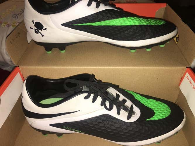 Nike Hypervenoms Size 8.5