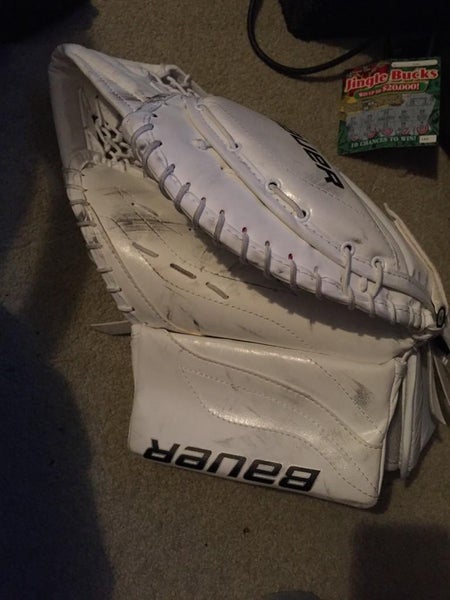 Bauer Reactor Senior Goalie Glove