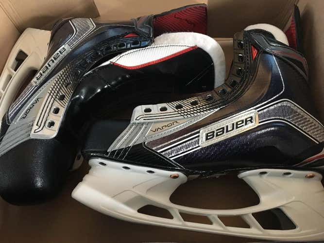 Brand new Bauer 1X Skates 7.5 D