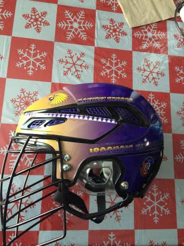 Iroquois nats box helmet