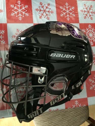 Iroquois U19 worlds box helmet