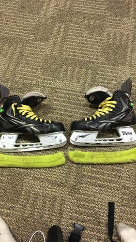 Reebok 12K Pump Skates