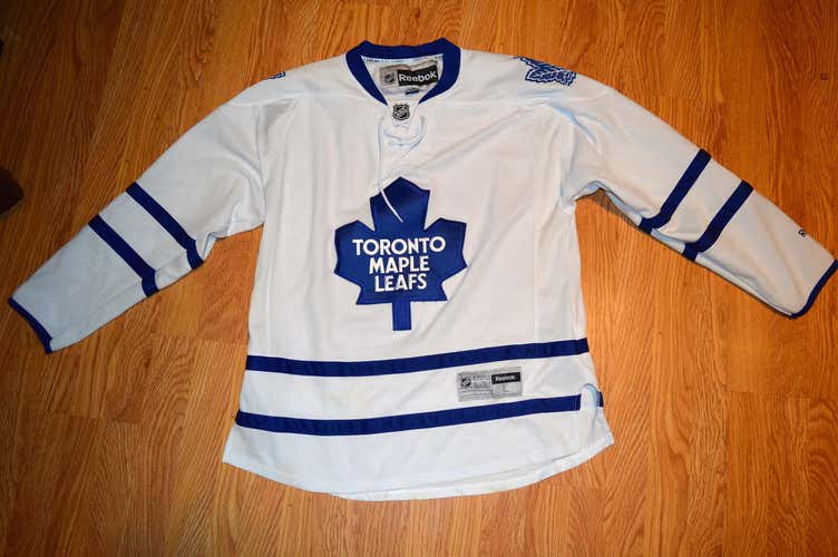Leafs Jersey