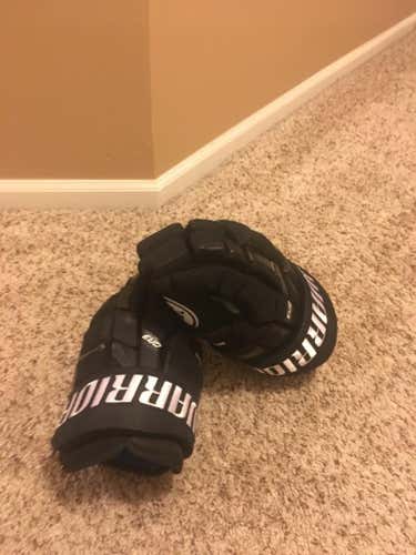 Warrior QR3 gloves 14 inch