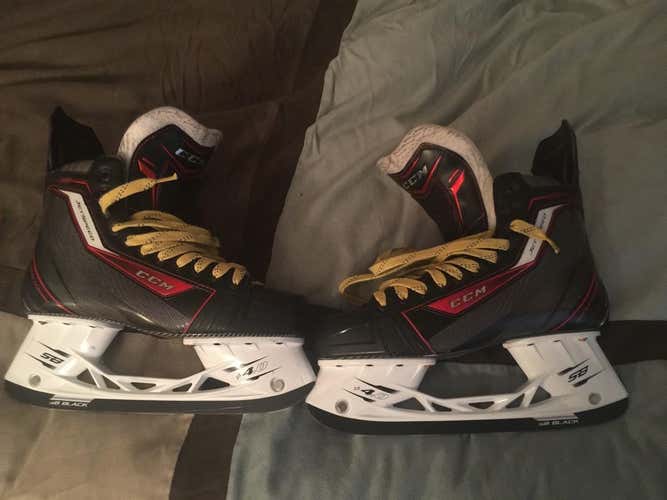 Ccm jetspeed 300 9.5ee (bauer 10.5)
