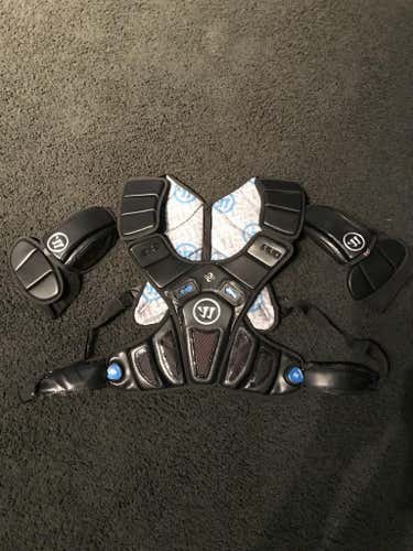 Evo pro hitlyte shoulder pads