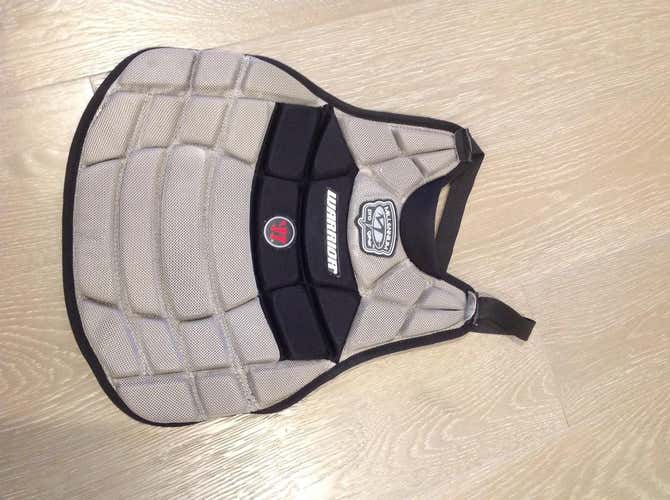 Warrior millennium pro gear goalie chest protector