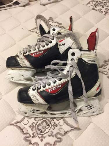 Pro Stock CCM RBZ White Edition Skates - 9D