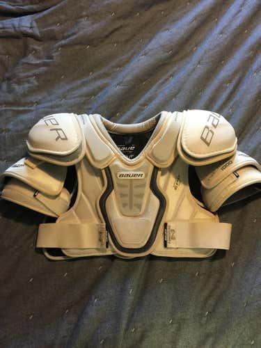 Bauer Nexus 1000 Shoulder Pads, XL