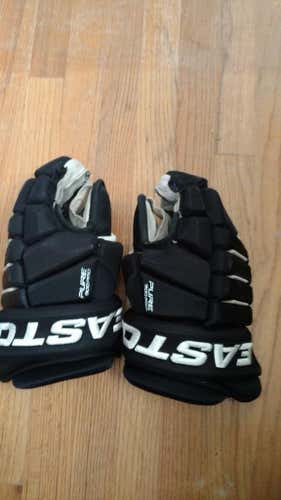 Easton Pure 900 Pro