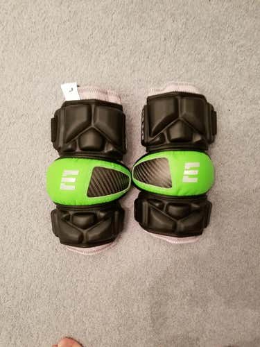 Blackcard Integra Arm Pads