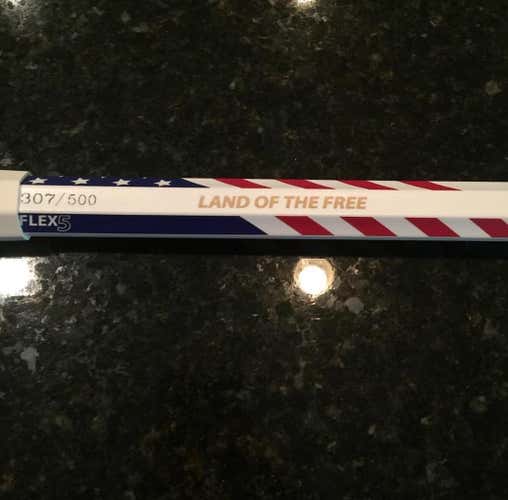 LE 2016 USA Carbon Attack Length
