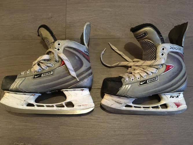 Bauer Vapor XXXX size 7