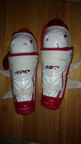 Bauer Vapor Apx2 shin guards