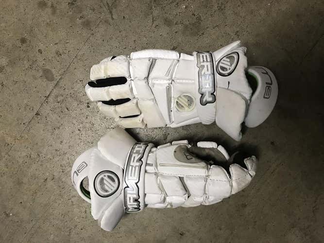 LN Maverik M3 glove 13'