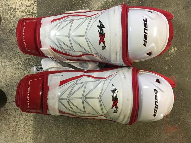 Bauer APX 2 Shin Pads