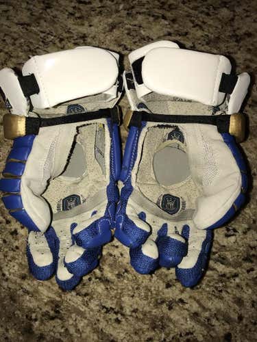 MLL charlotte hound gloves