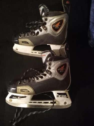 8.5 CCM Vector Pro Skates