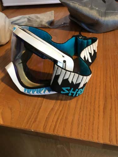 Shred Soaza Goggles