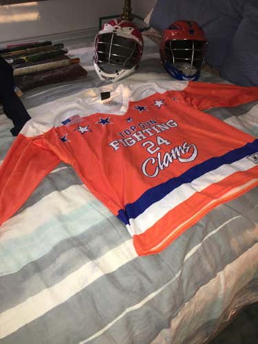 orange clams fox jersey