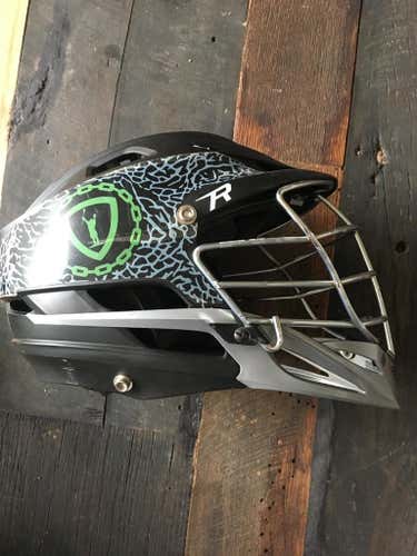 SPECIAL EDITION Matte Black, Black Card top 100 Showcase Cascade R