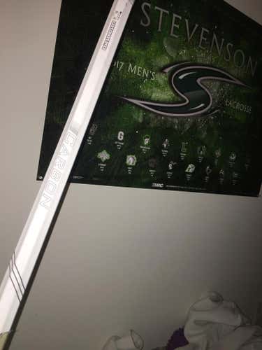 East Coast Dyes white Carbon shaft