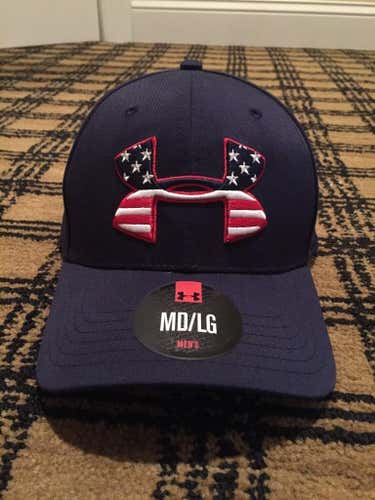 UNDER ARMOUR USA THEMED FLEXFIT HAT BNWT