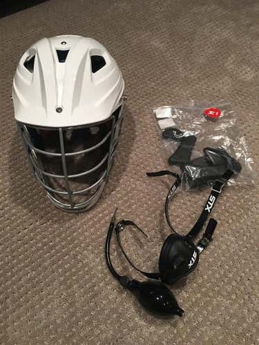 BN Stallion 600 Schutt helmet