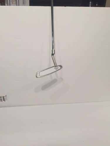 Odyssey Golf White Hot #1 Putter RH + Lankin Grip + Head Cover