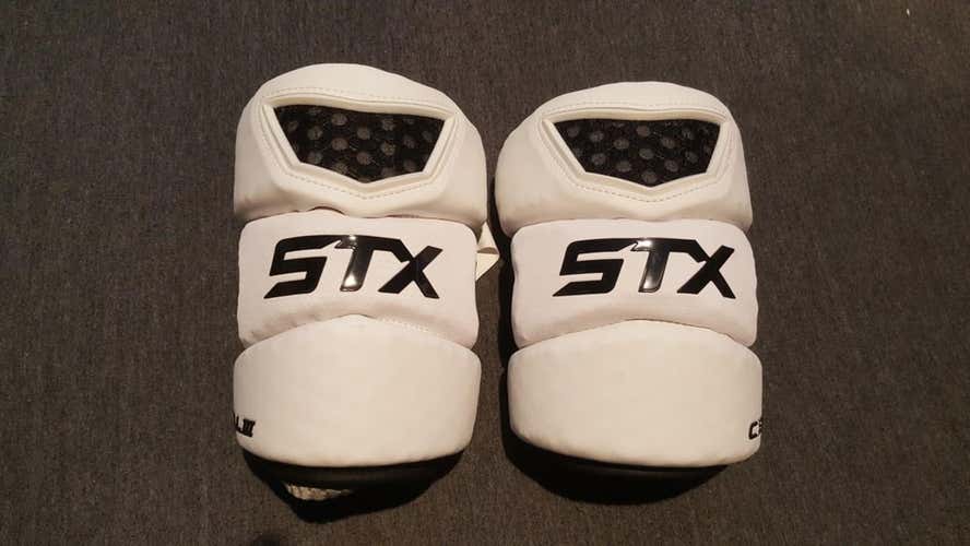 Stx Cell 3 Elbow Pads + free head