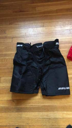 Bauer totalone nxg medium shell for girdle