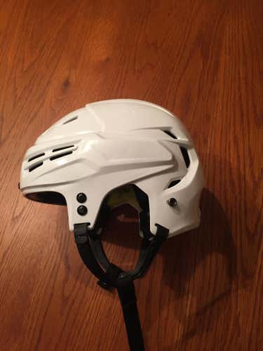 Bauer reakt medium