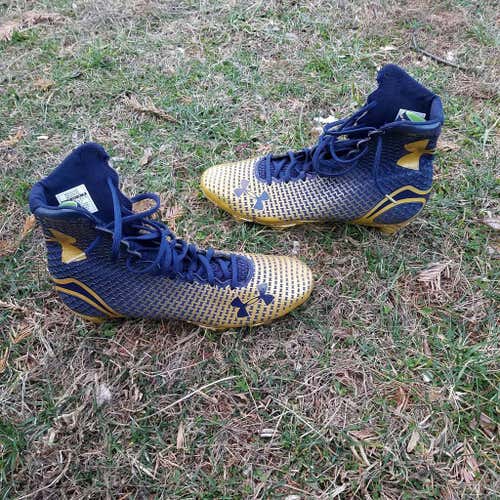 Under Armour Highlight cleats