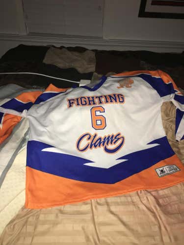 Clams box jersey