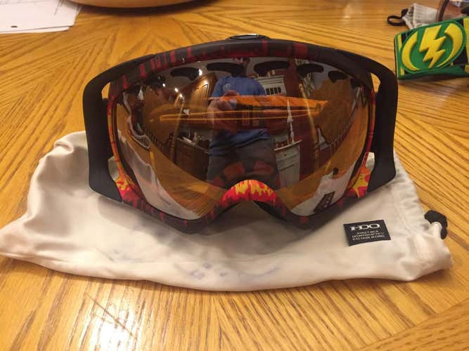 Oakley Crowbars