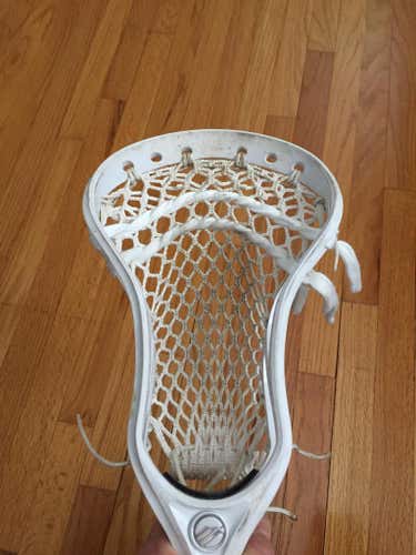 White Maverik Optik U