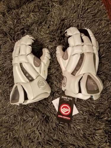 Maverik Rome RX3. White sz 13.