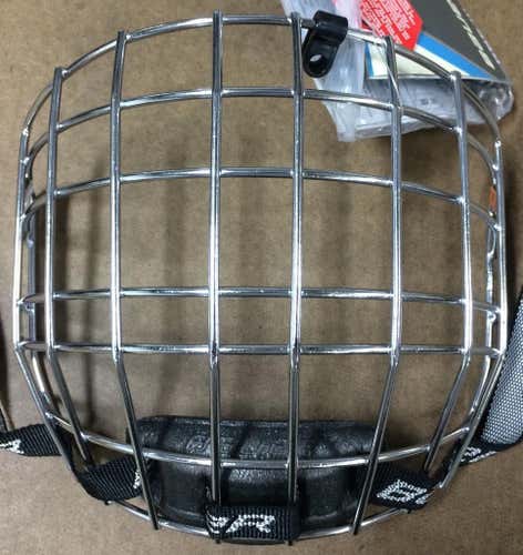 Bauer RBE III Jr Facemask Junior All Colors / One Size Fits All / 2011