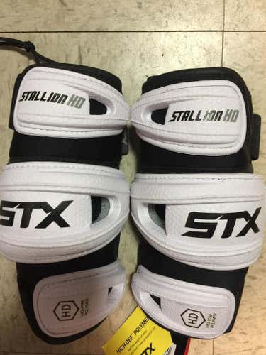 BNWT Stallion HD arm pads