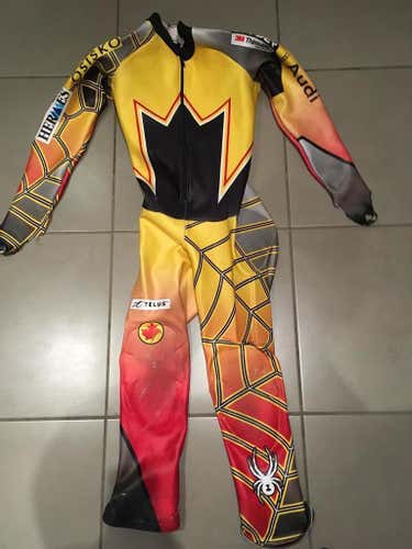 Spyder Canada World Cup GS Suit Large D3O