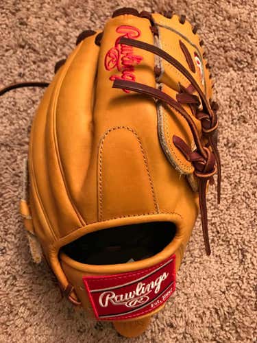 2017 RAWLINGS HEART OF THE HIDE