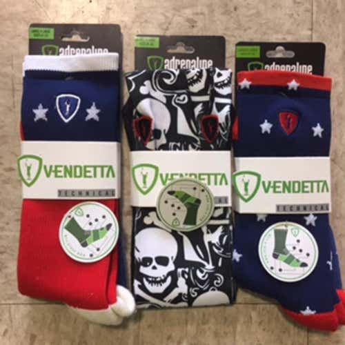 3 pack of Adrenaline Vendetta Socks size 9-12 (005)