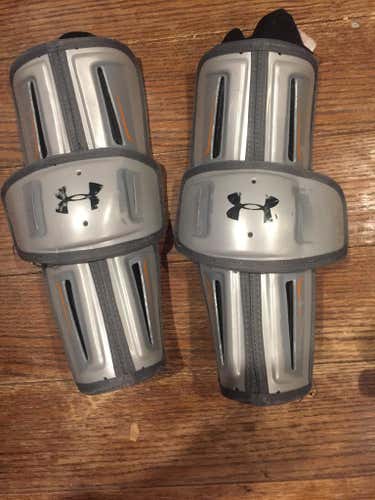Under armour Arm Gaurds