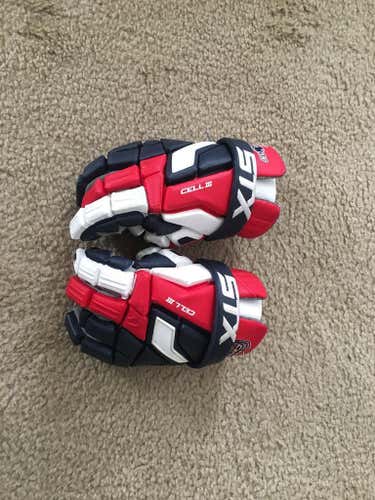 Boston Cannons cell 3 gloves