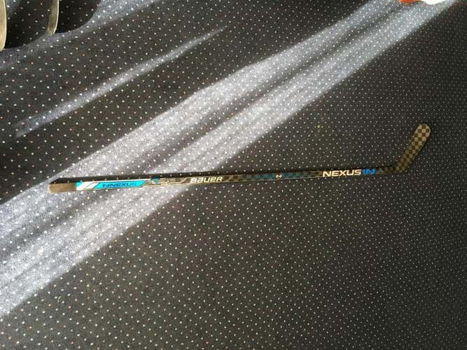 NHL pro stock Bauer Nexus 1N