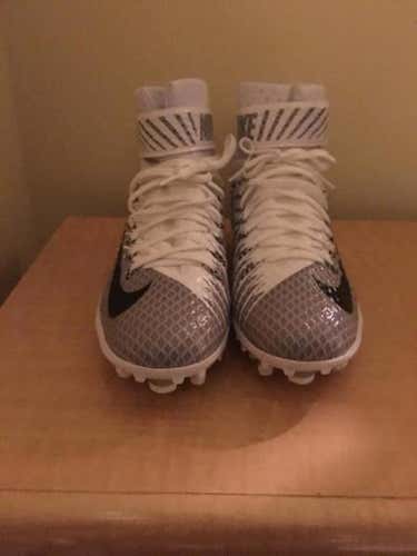 Nike Lunarbeast Football Cleats